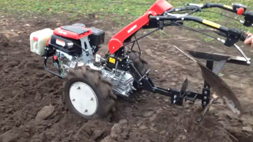 Тяжелый профессиональный мотоблок «Мобил К Ghepard»