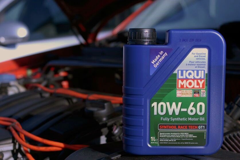 Synthoil Race Tech GT1 10W-60 создано специально для двигателей спортивных автомобилей.