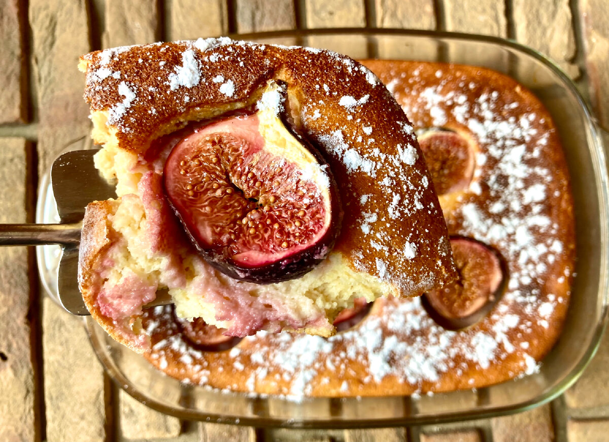 Турецкий йогуртовый пирог с инжиром