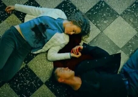 Денис Шведов и Павел Прилучный кадр сериала "Мажор"