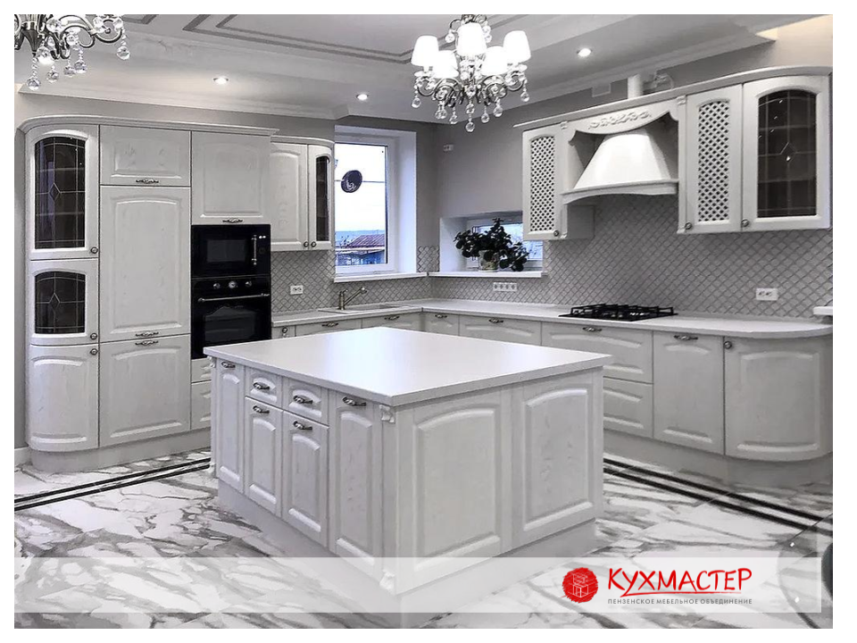 Кухня в большом частном доме с большим остров и удобной планировкой. Но  такая не подойдет в обычно квартиру.