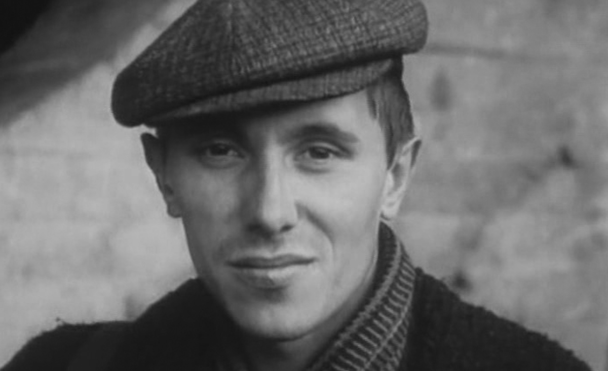 Герман Качин в молодые годы. Фрагмент из фильма: "Кто вернется - долюбит"