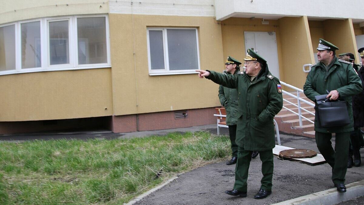 Нуждающиеся в жилье военнослужащие. Родственники военнослужащих. обеспечение жильем военнослужащих в сша. военный прокурор города ростова на дону.