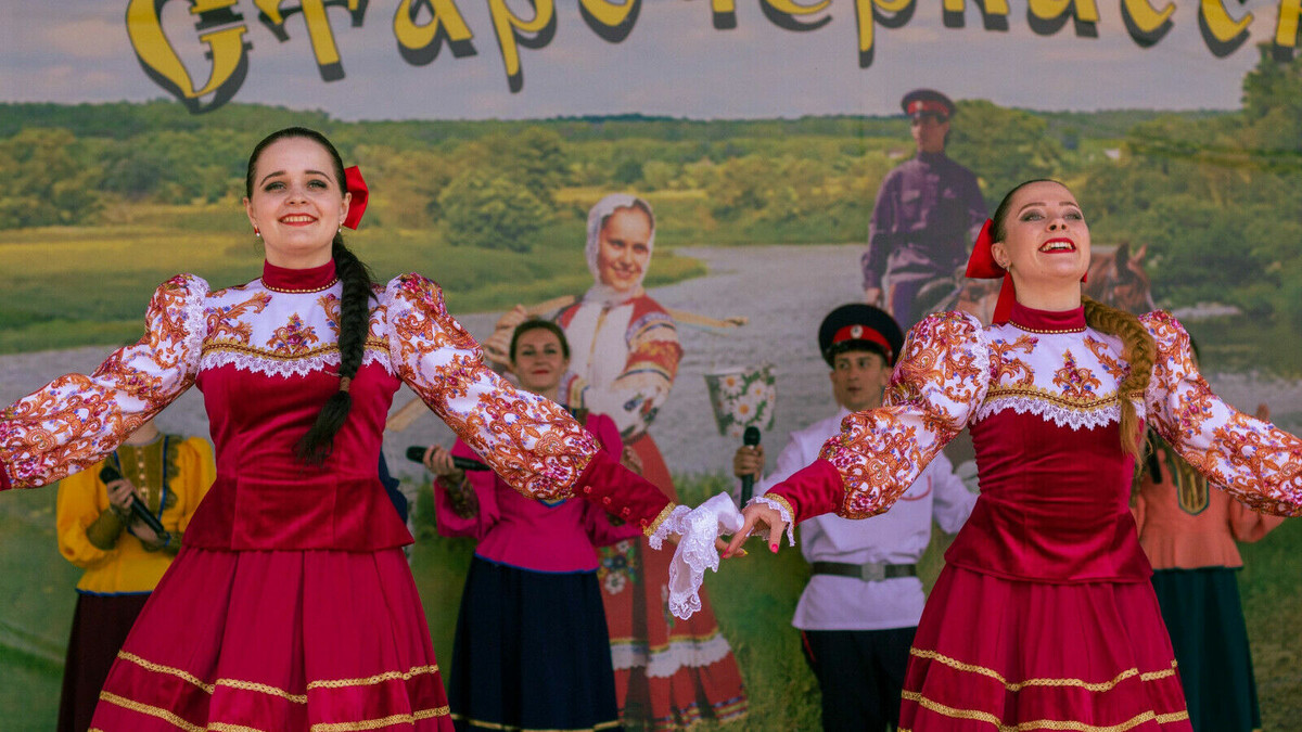     В Ростовской области на проект реконструкции Раздорского этнографического музея-заповедника и строительства административного здания выделили 12,5 миллиона рублей, сведения об этом появились на площадке госзакупок.