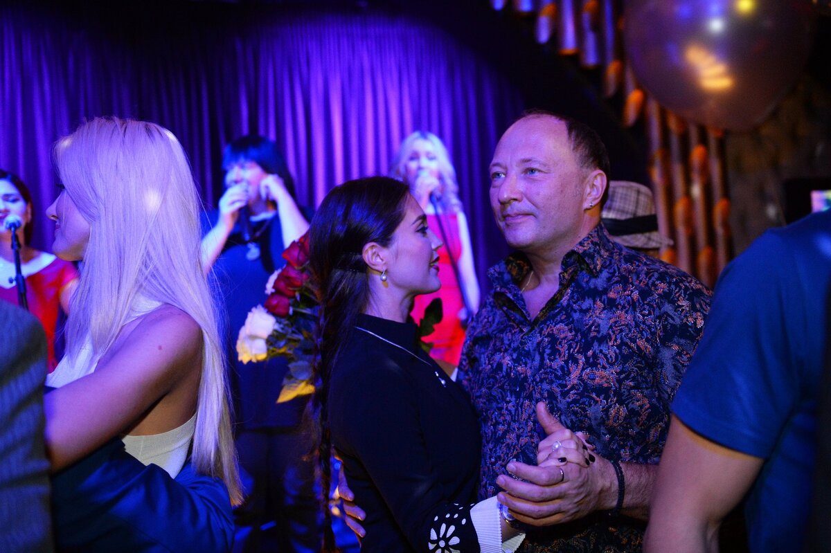 Марина Насырова моложе артиста на 21 год