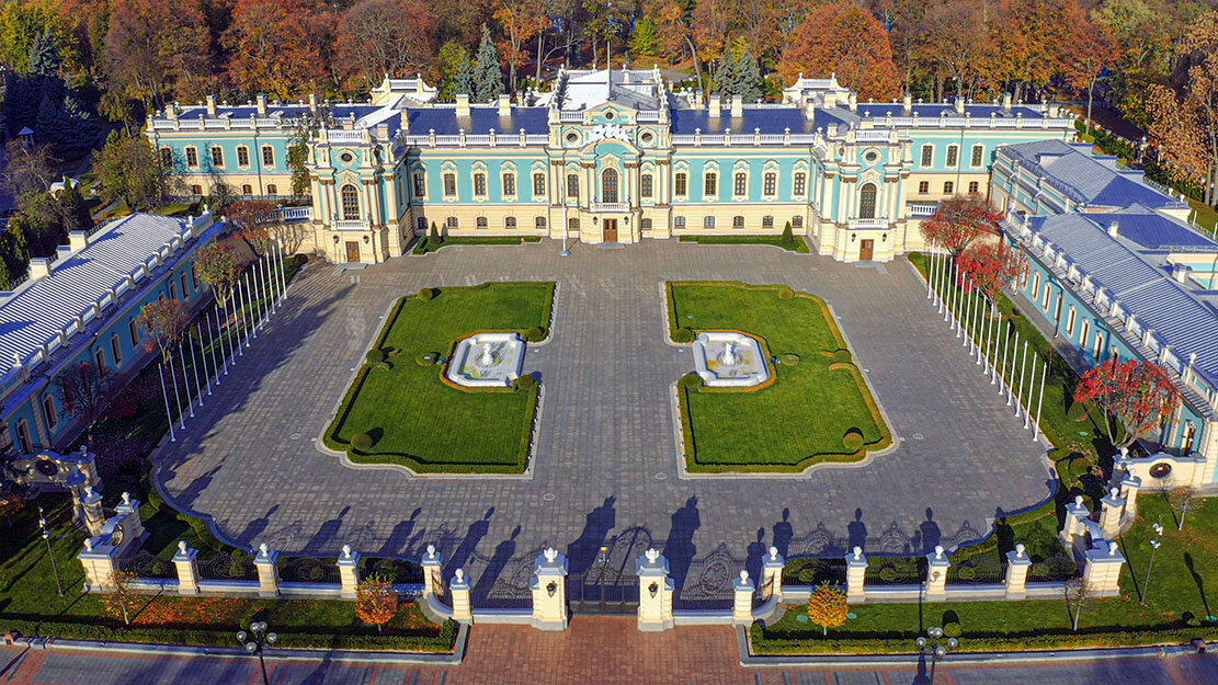 Мариинский дворец в киеве фото