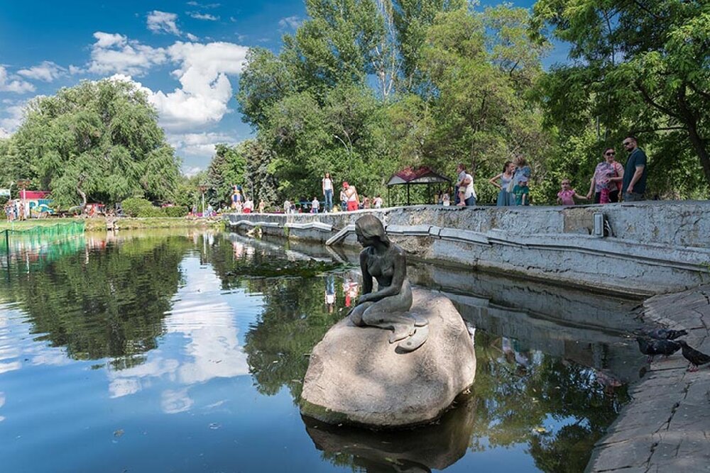 Парки и скверы саратова