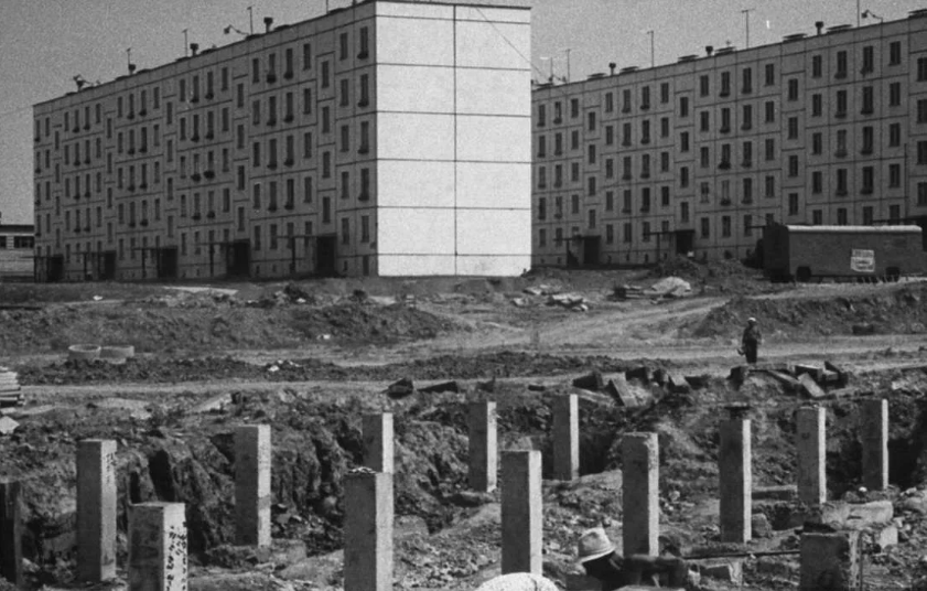 Фото взято с сайта https://kalaputski.ru/75643-mif-o-besplatnyh-kvartirah-v-sssr.html