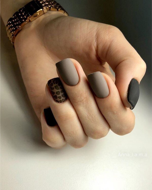 Таинственный темный маникюр. Фото оригинальных идей, тенденции 2020