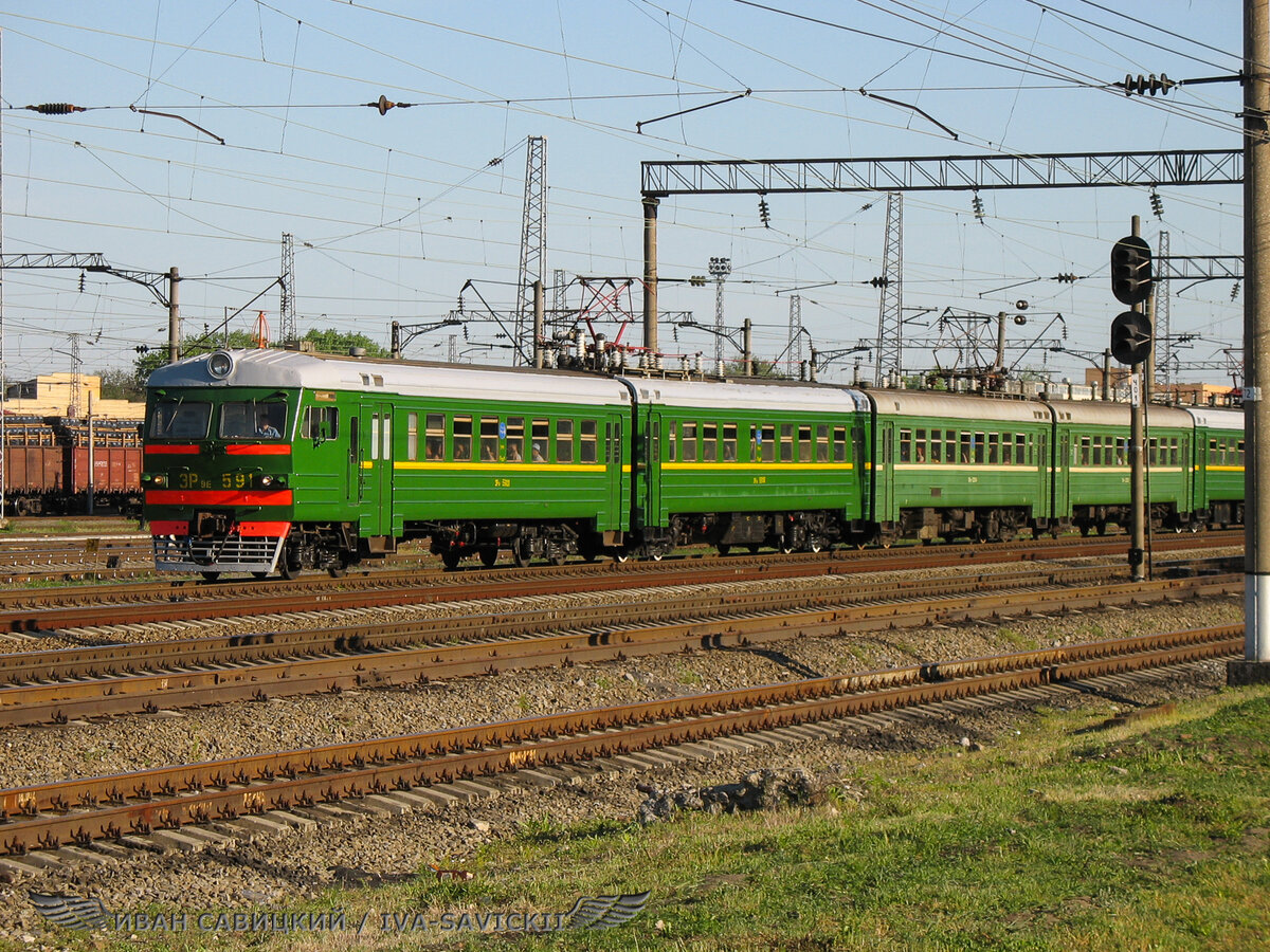 ЭР9Е-591, Батайск, 2006.
