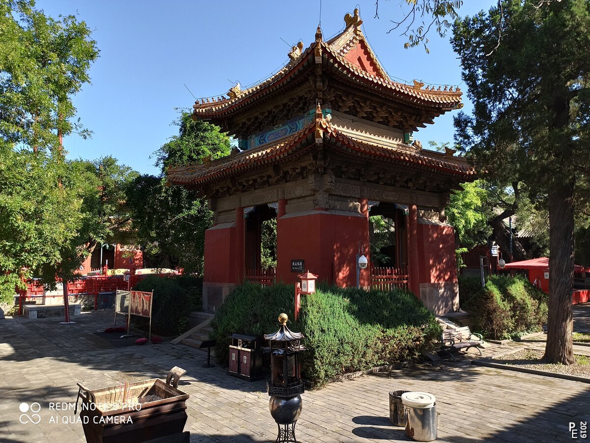 Храм Донгъю в Пекине