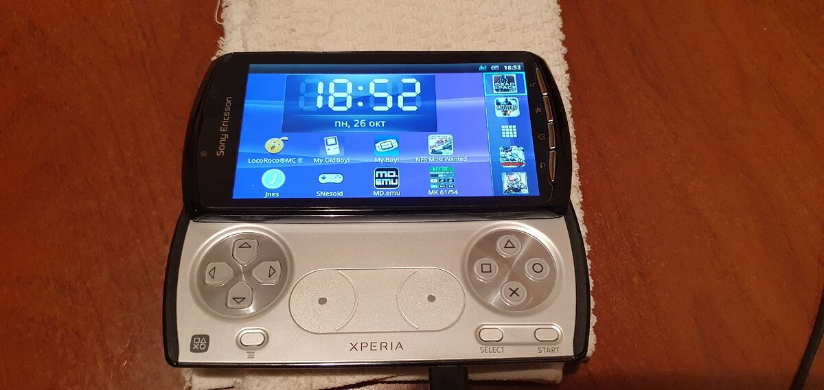 SonyEricsson Xperia Play