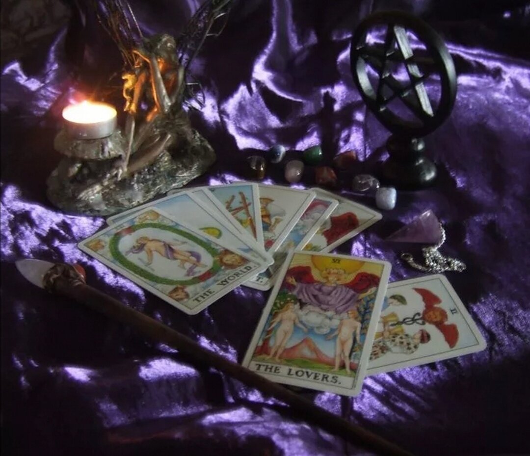 Поговорим с вашим мужчиной с помощью карт Таро🌟🌟🌟