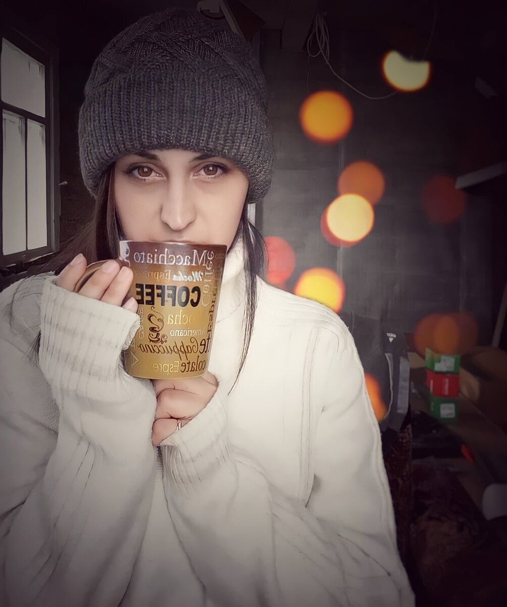 Моё фото ,делала в прошлом году , когда в моей жизни только появилось такое замечательное хобби ,как мобильная фотография.