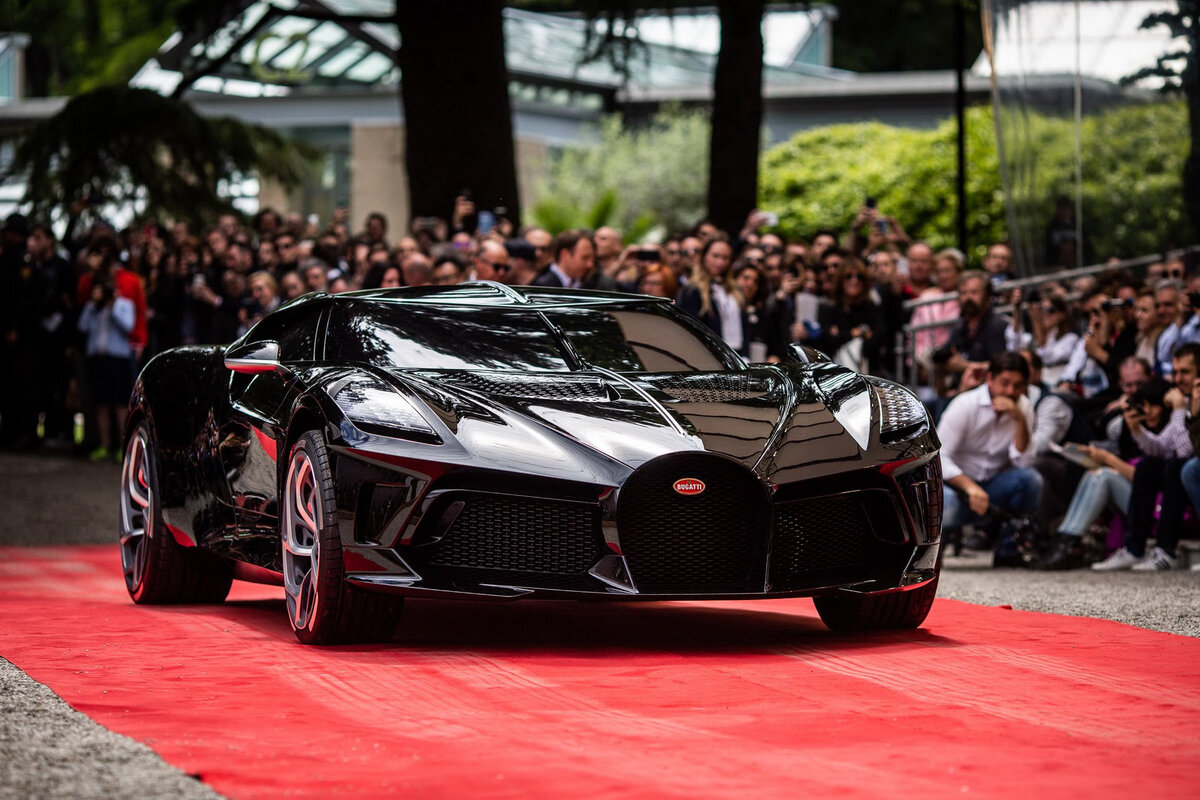 Бугатти Bugatti la voiture noire