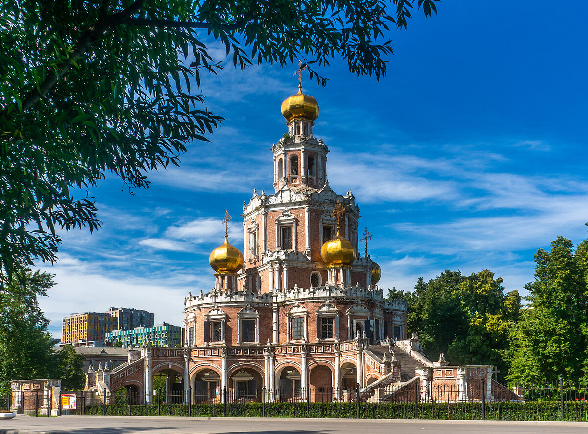 Храм покрова пресвятой богородицы в филях фото