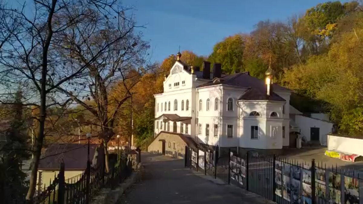 Монастырь
