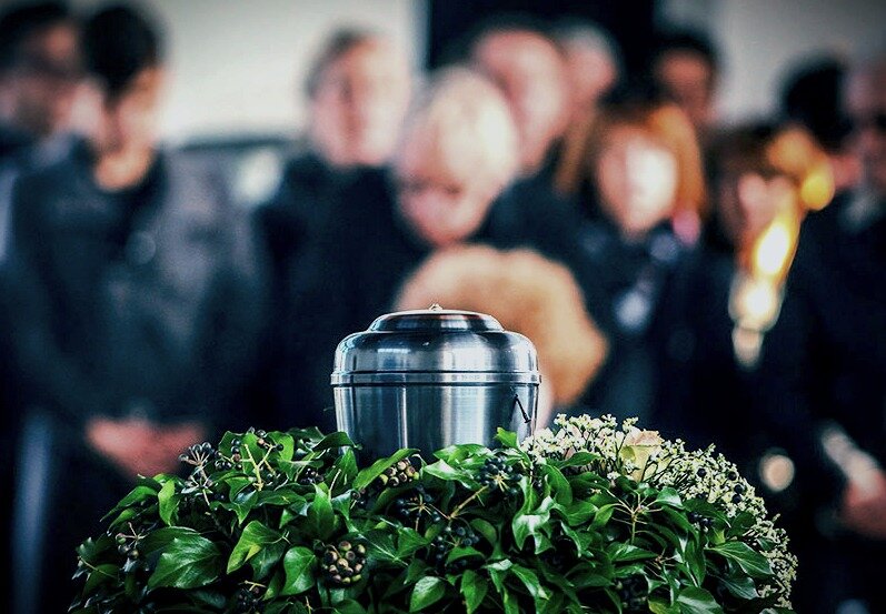 Урна с прахом