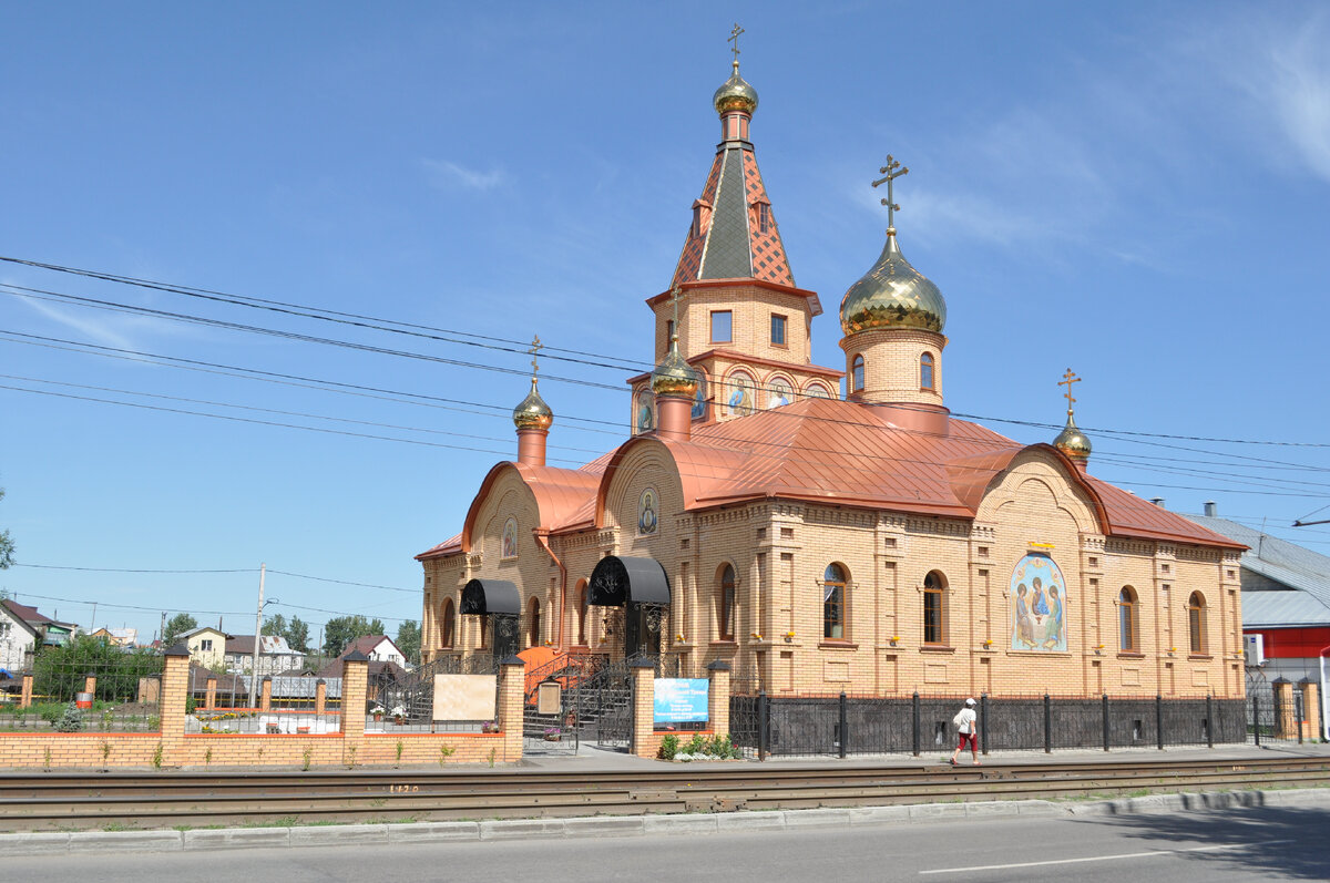 Храм Троицы Живоначальной