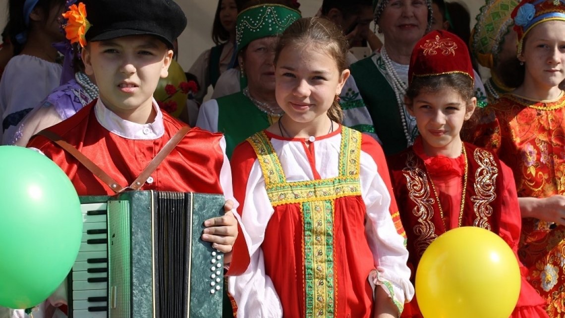Отныне русскоязычное население в ближнем зарубежье защищено?/к заявлению главы российского МИД0
