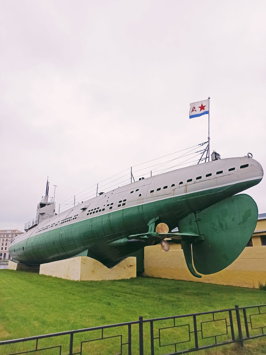 подводная лодка музей в санкт петербурге