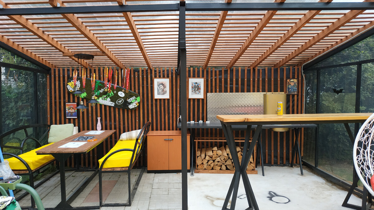 Вид со стороны патио