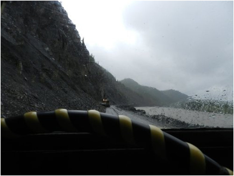 Дождь. Возможен сход селевого потока..