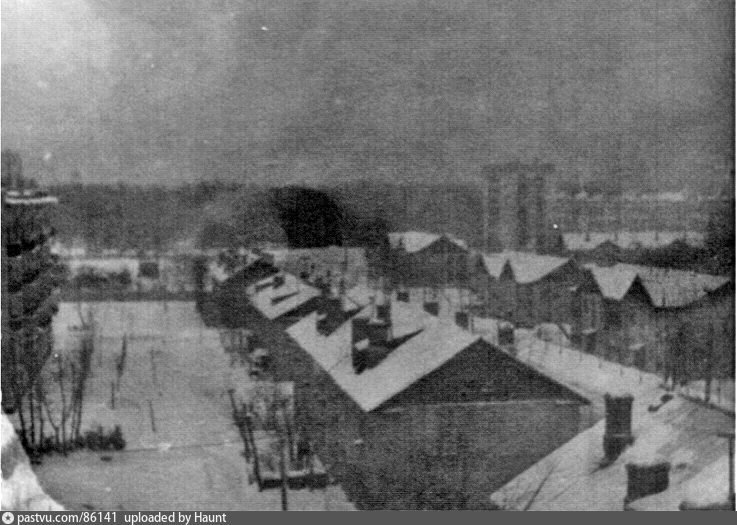 Вид на бараки на 9й Парковой улице, 1963г