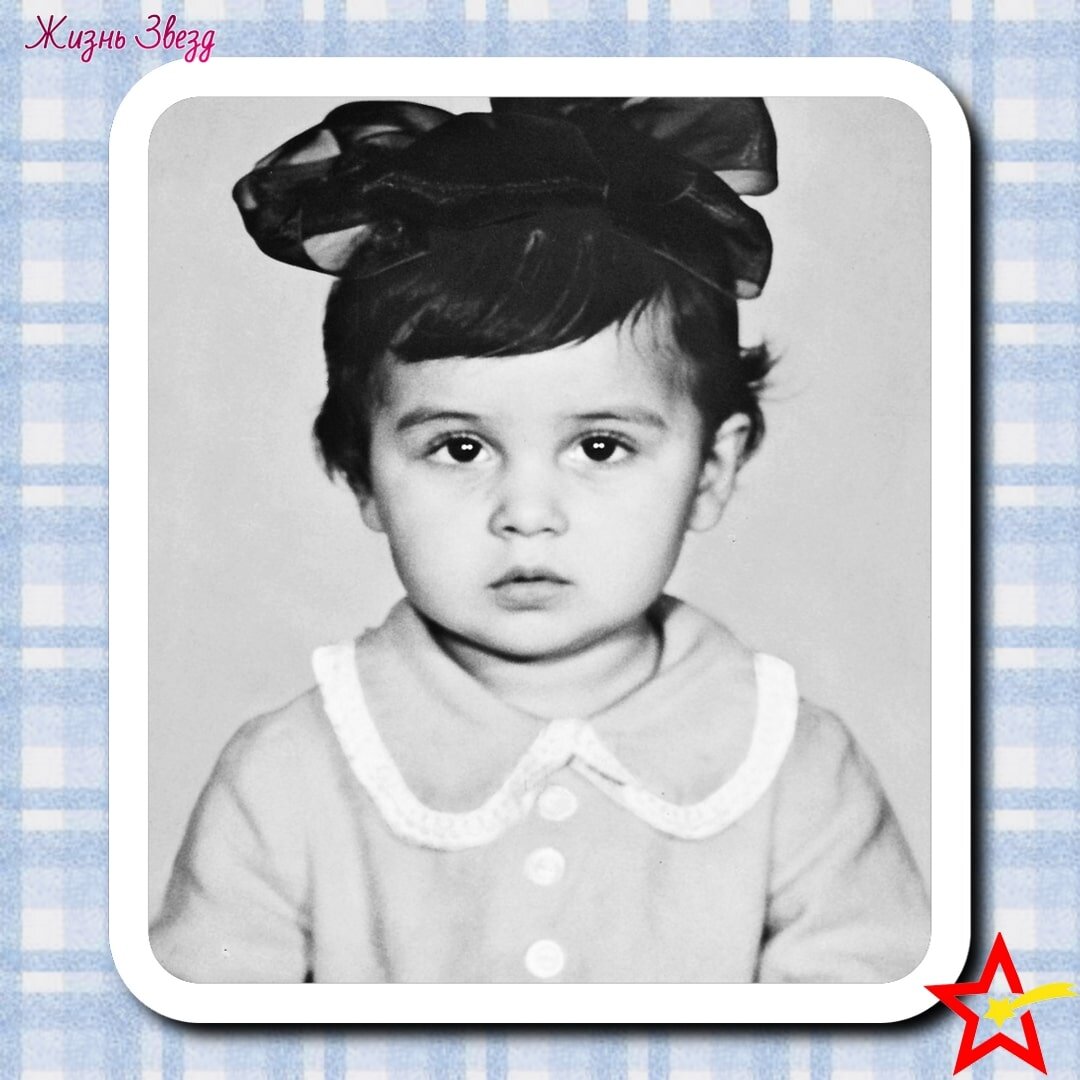 Маленькая Равшана Куркова