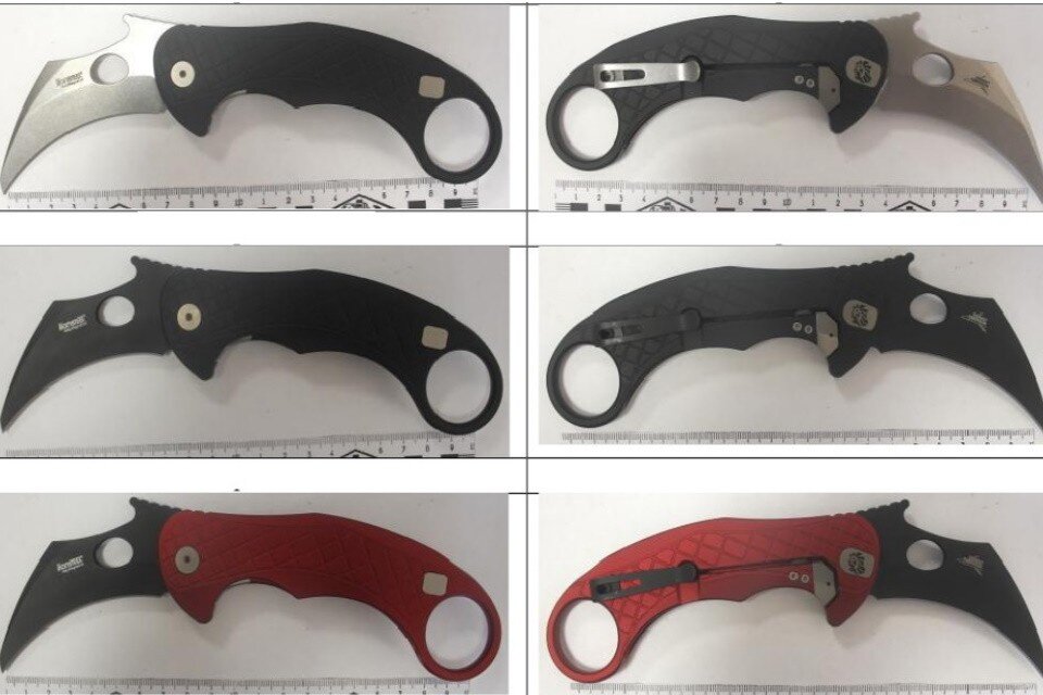     Пассажир из Стамбула попытался провезти через таможню в «Шереметьево» 117 складных ножей  Шереметьевская таможня