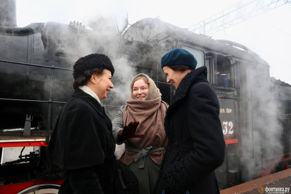 Первый поезд в блокадный Ленинград. Поезд. Наши поезда.