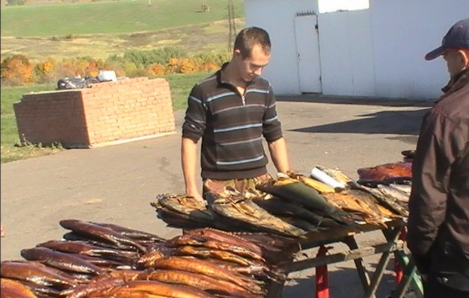 Копченая рыба. Источник astrakhan.fishretail.ru