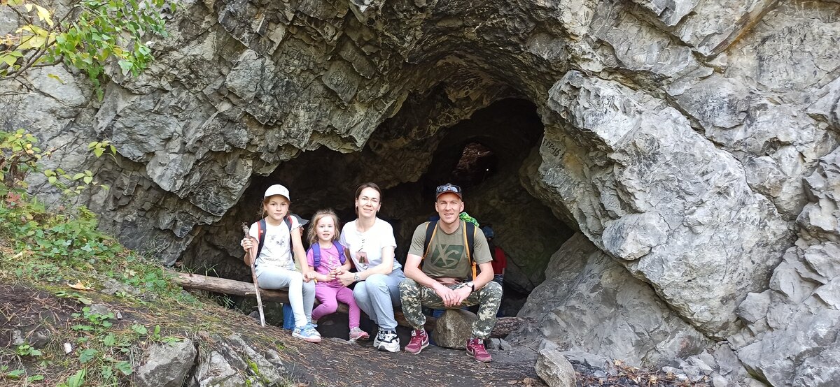 г. Сухой Лог, пещера