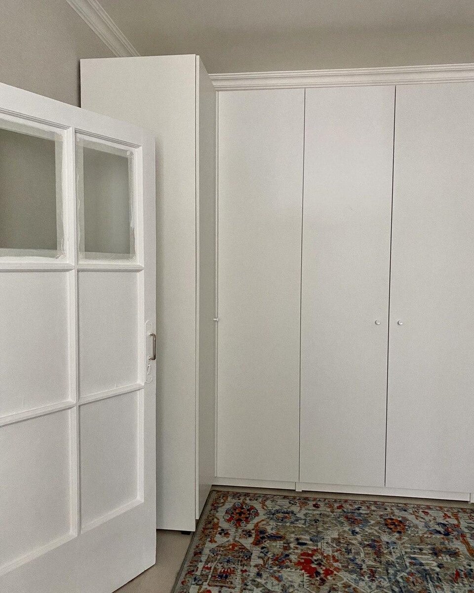 Вот так выглядит шкаф целиком. Он очень вместительный!