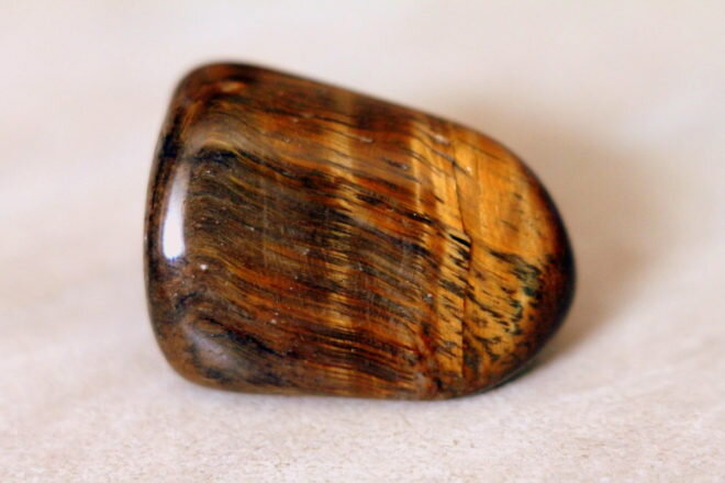 Тигровый глаз