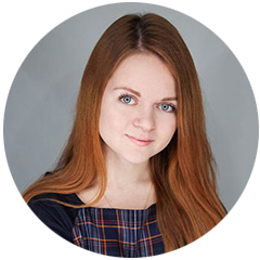 Психолог, тренер ЦТР "Гуманитарные технологии", 1 год проработала школьным психологом в московской общеобразовательной школе