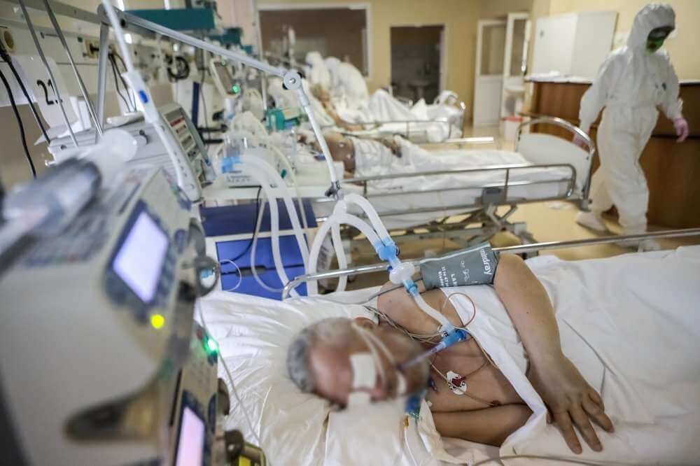 Фото: © Лечение больных с COVID-19 в Центральной клинической больнице «РЖД-Медицина» / Софья Сандурская / АГН Москва 