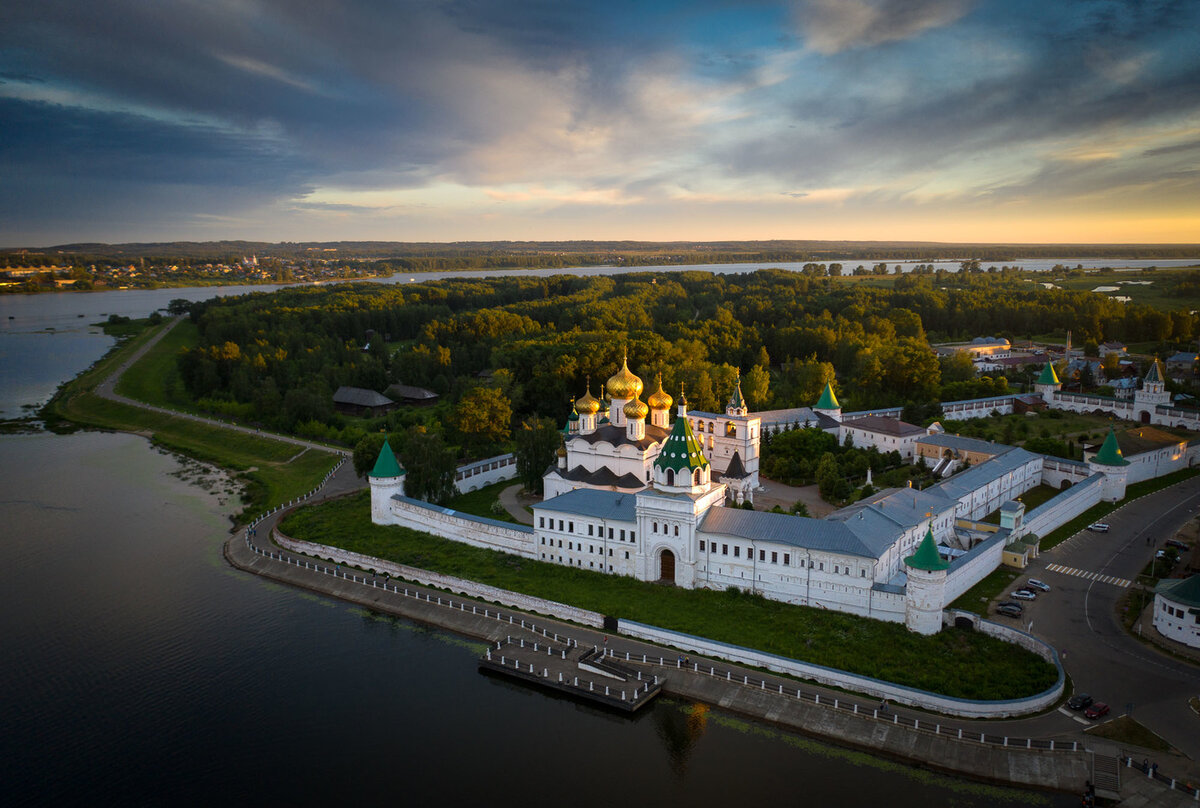 Источник: https://tur-mobile.ru/goroda/kostroma/
