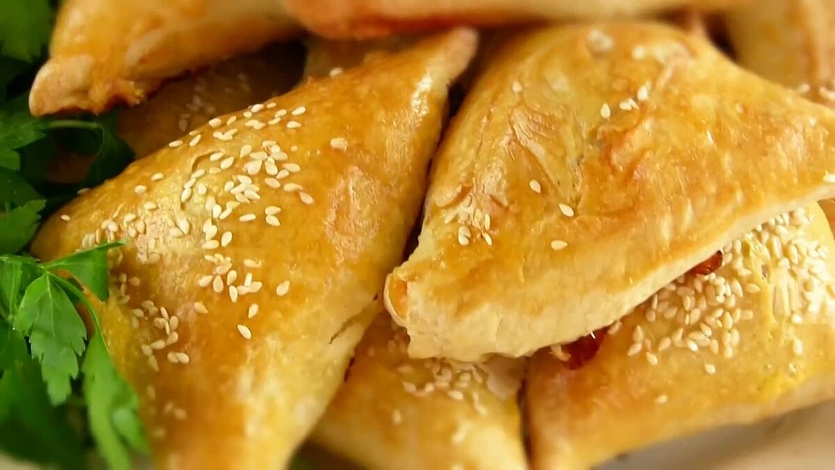 𝓝𝓪𝓽𝓪𝓵𝔂 𝓐𝓻𝓽