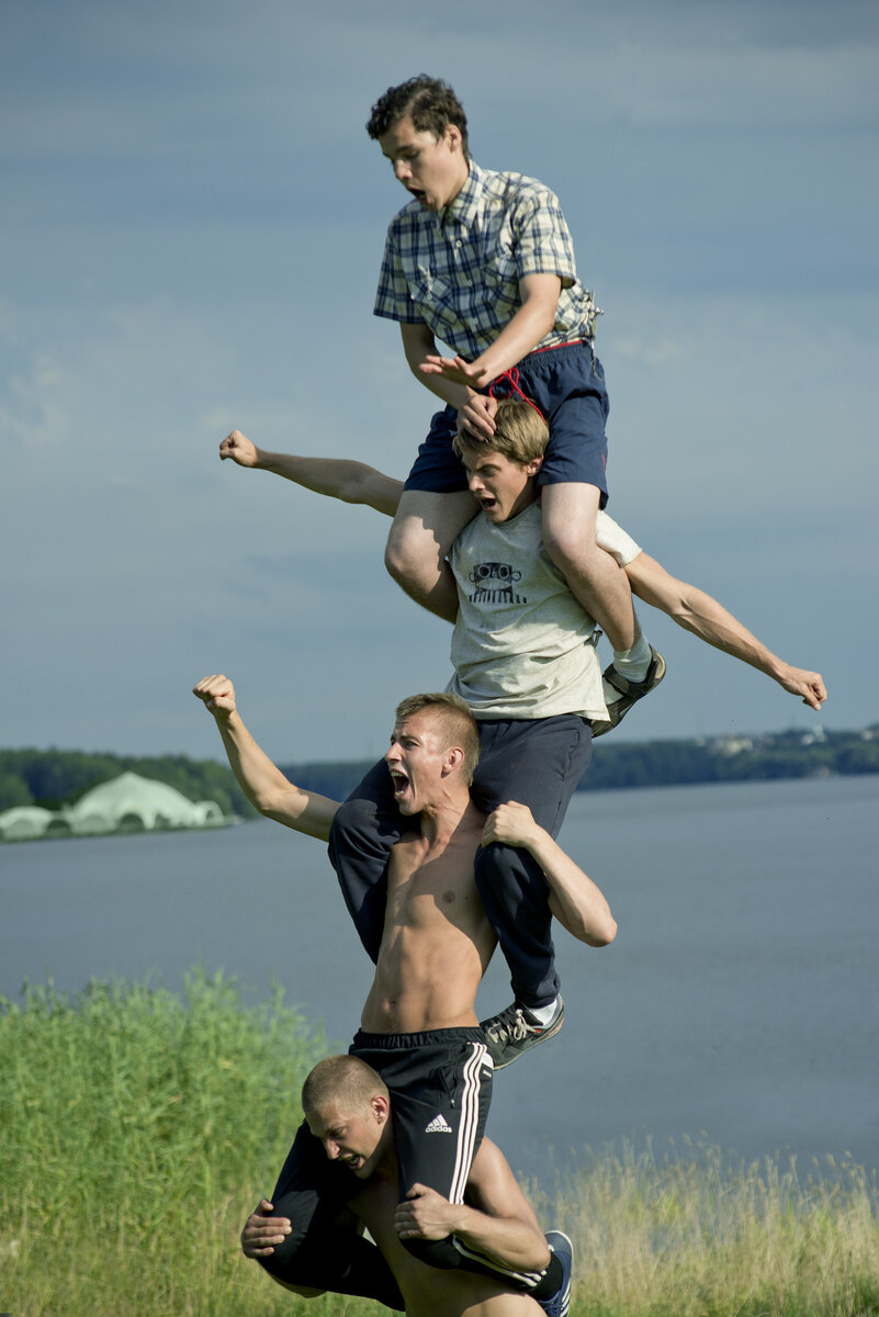 Жанры: Комедии, Драма. Год создания- 2016.