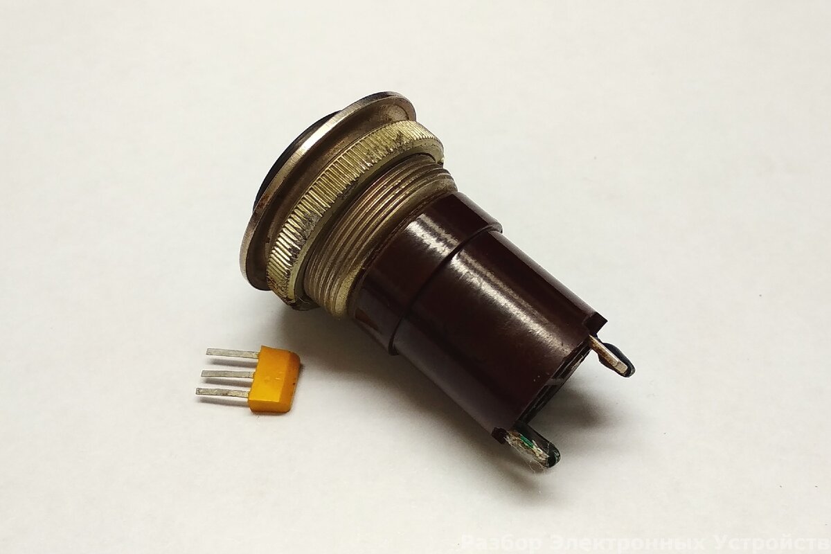 Устройство А-80 / Железный ящик из металлолома. | Разбор Электронных ...