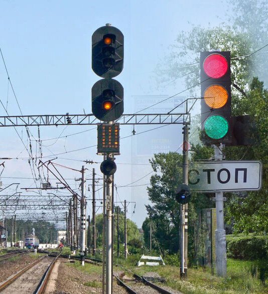 Железнодорожный светофор. Почему у светофора именно такие цвета. Почему в светофоре используют красный жёлтый зелёный цвет. Зеленый светофор жд