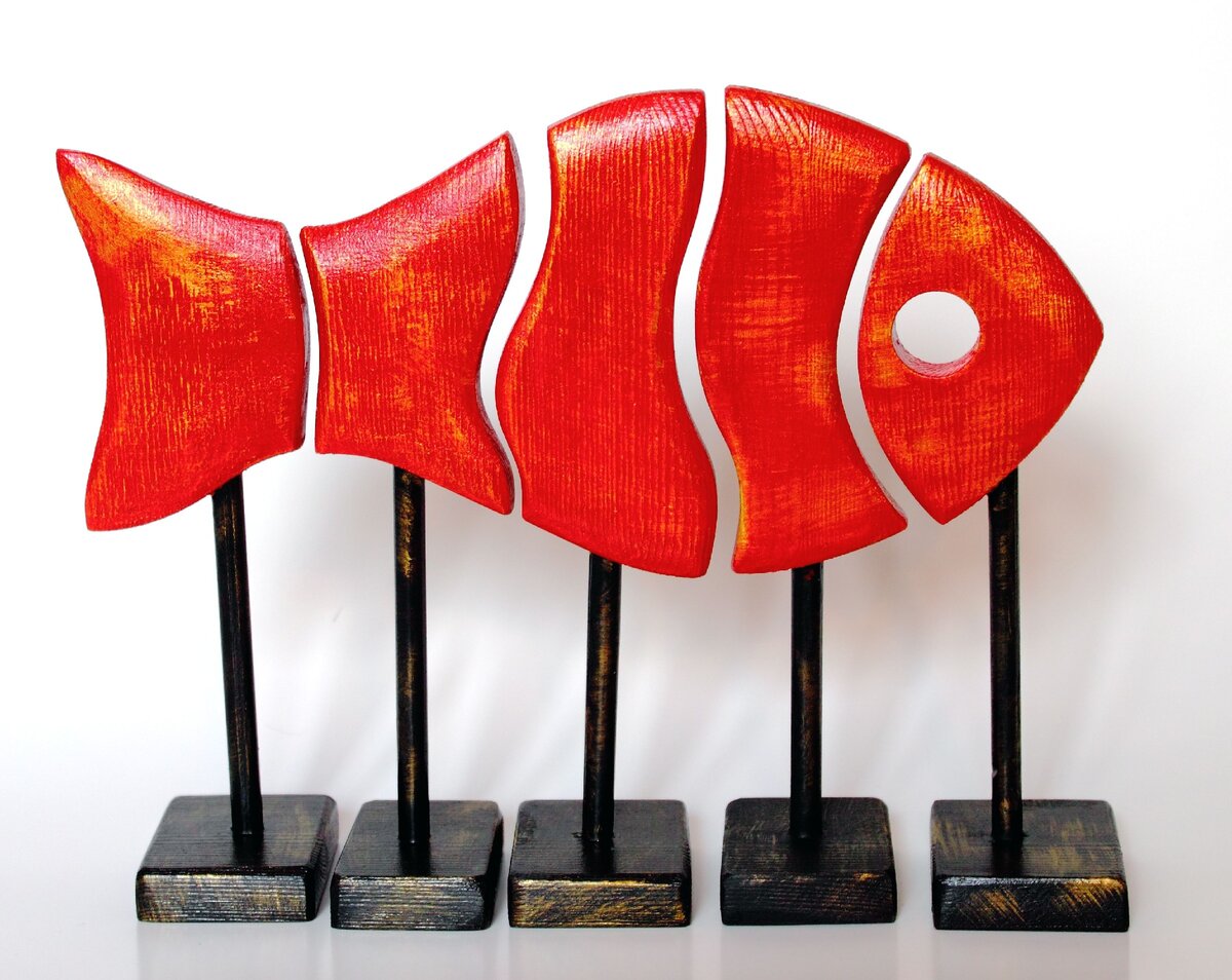 Рыба красная — гордость авторского дизайна.