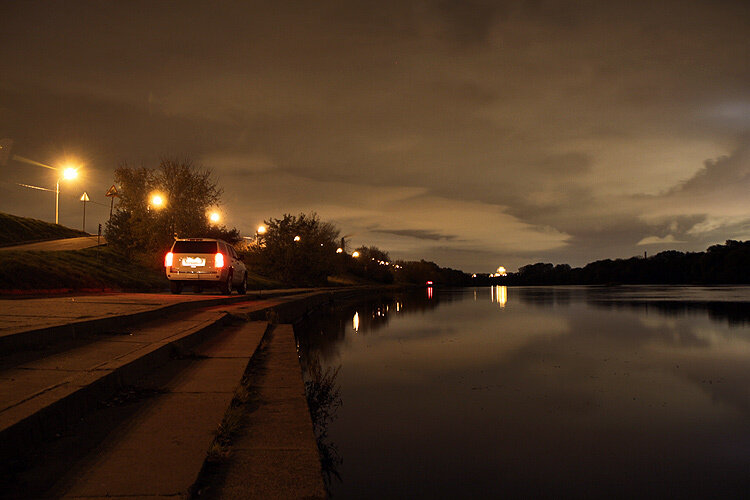 подмосковье ночью. последний луч зари. подмосковье ночью. ночь звезды подмосковья. летняя ночь картинки.