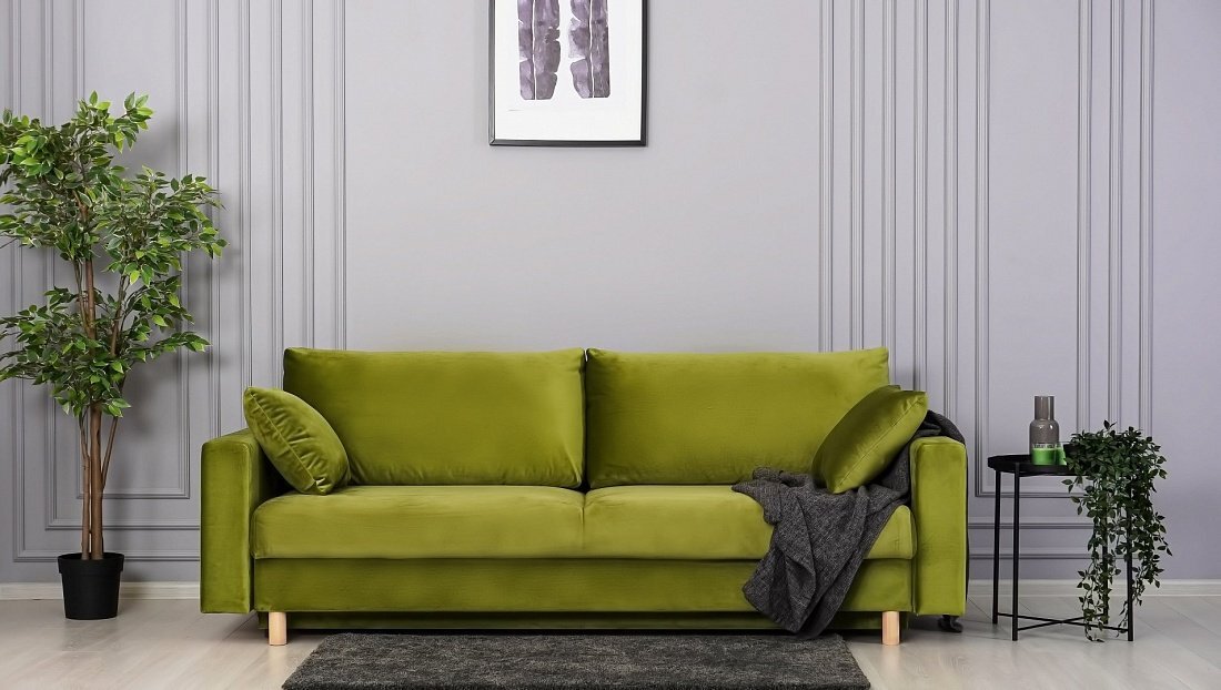 Диван Варди в разложенном виде превращается в спальное место шириной 140 см. Он не занимает много места в комнате, и в то же время его достаточно для комфортного сна.