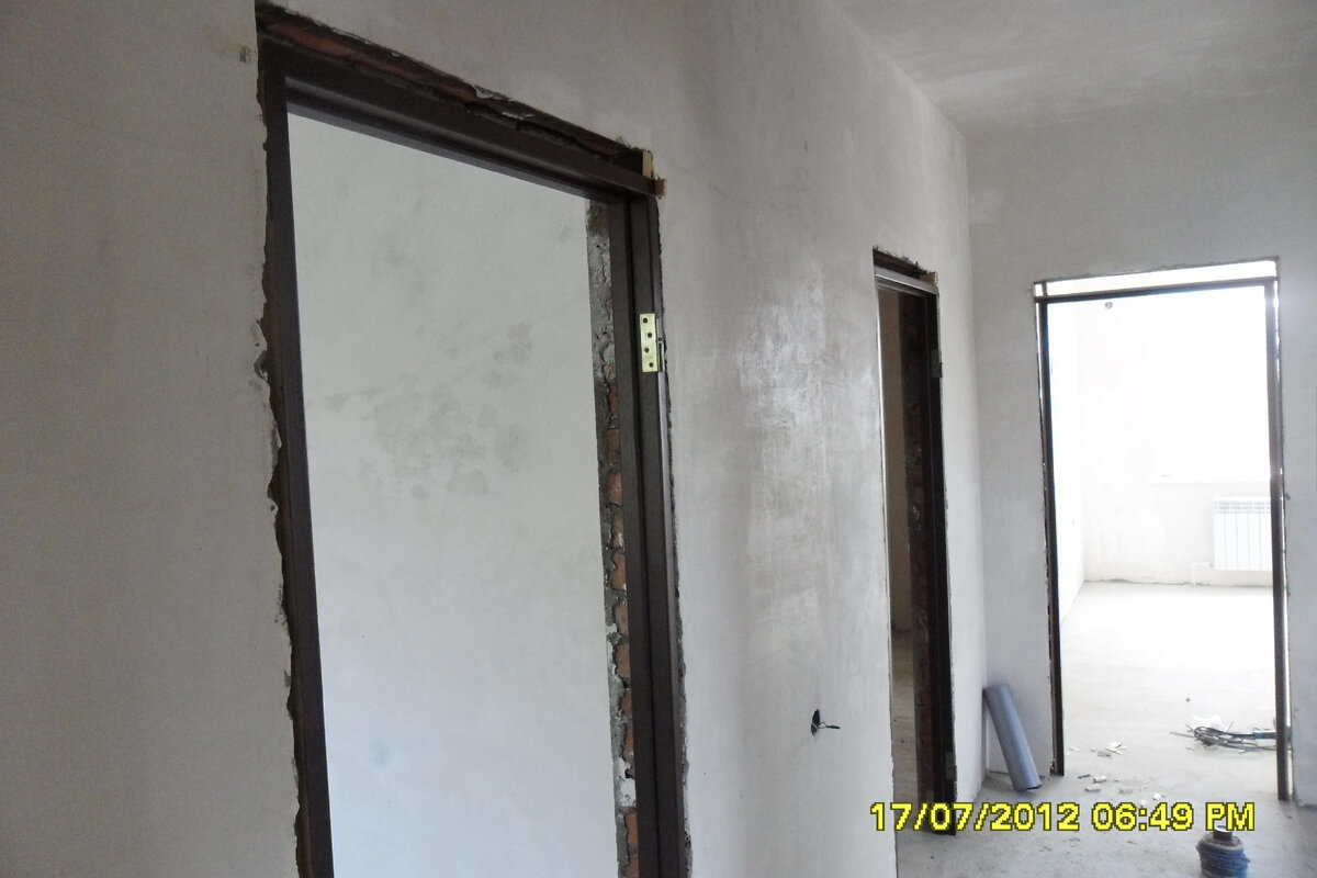 Монтаж межкомнатных дверей.