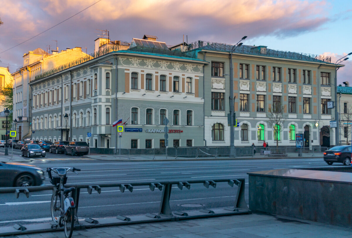 Пеший маршрут прогулки по Москве. Куда пойти после зоопарка | Hellen  Geographic | Дзен