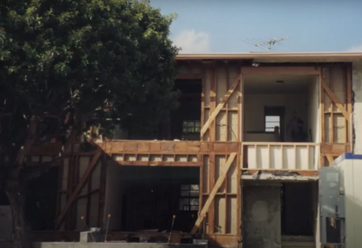 Вот примерно так выглядят дома в Вивернвуде, если снять с них наружную обшивку (штукатурку и доски)