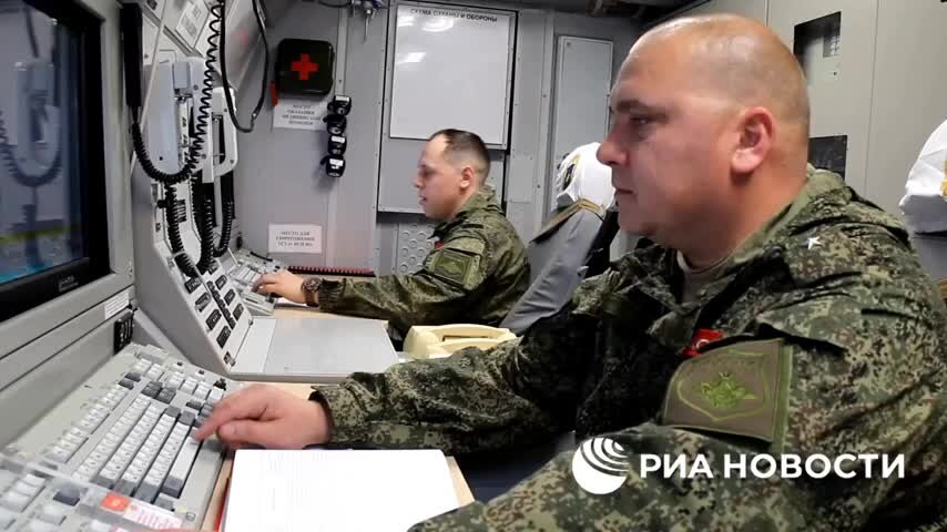    Пуск межконтинентальной баллистической ракеты «Ярс» на тренировке российских стратегических сил Видео: РИА «Новости»