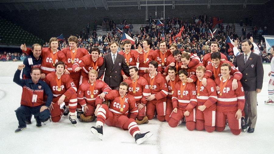 Изображение с яндекс.картинки (олимпийские чемпионы 1984 года)